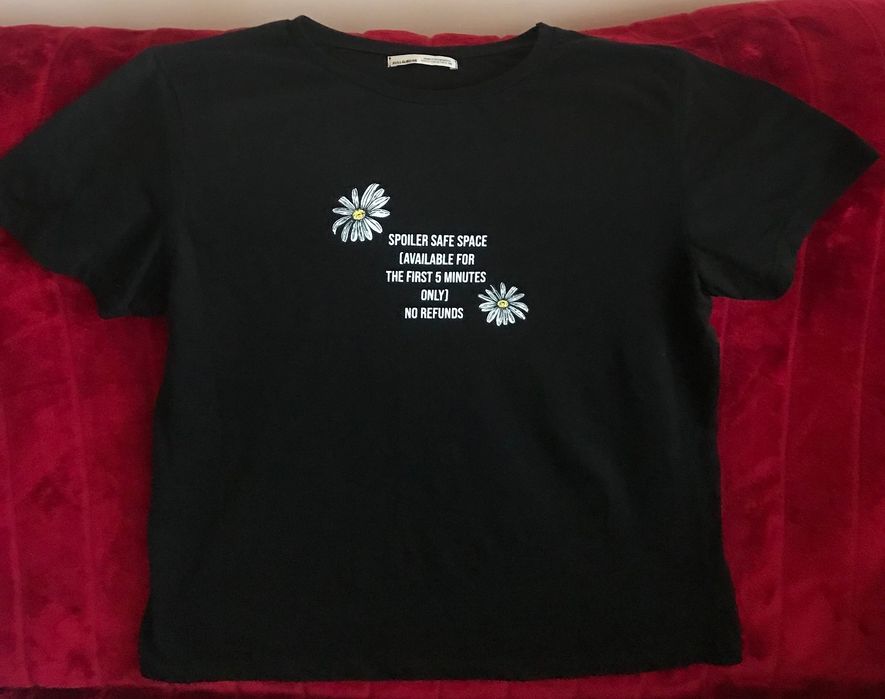 Tricouri dama in stare foarte buna