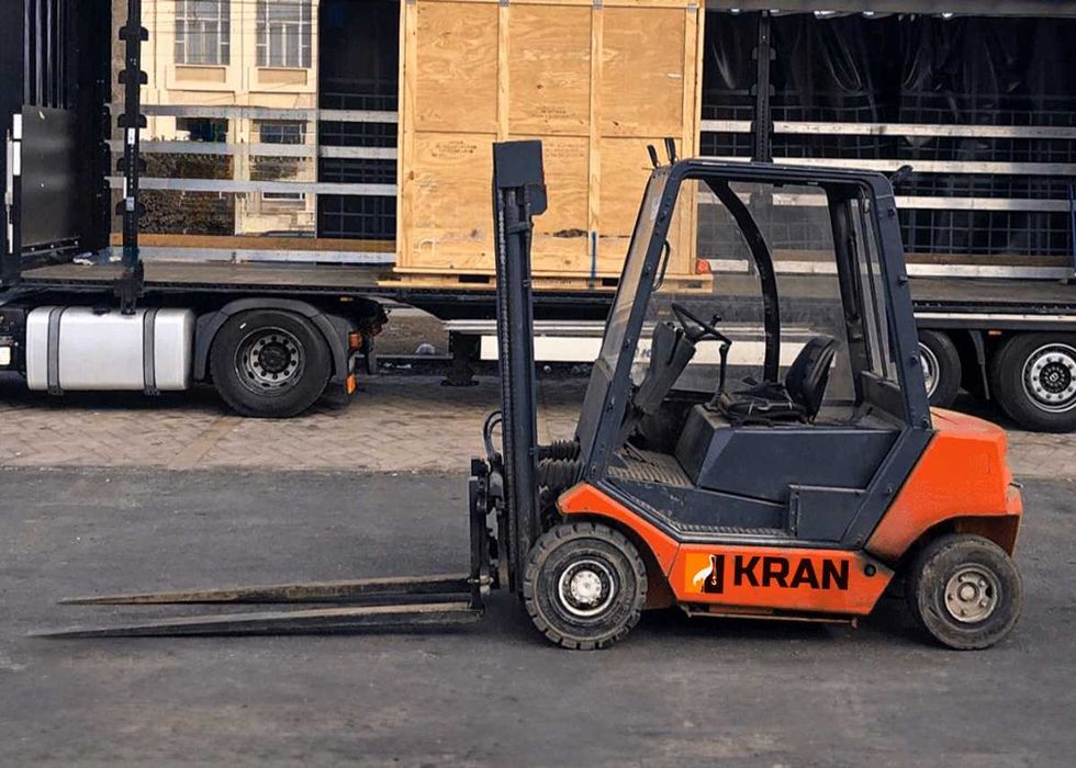 Inchiriere Stivuitor cu Sarcina 3,5 Tone. Inchiriez Motostivuitoare.