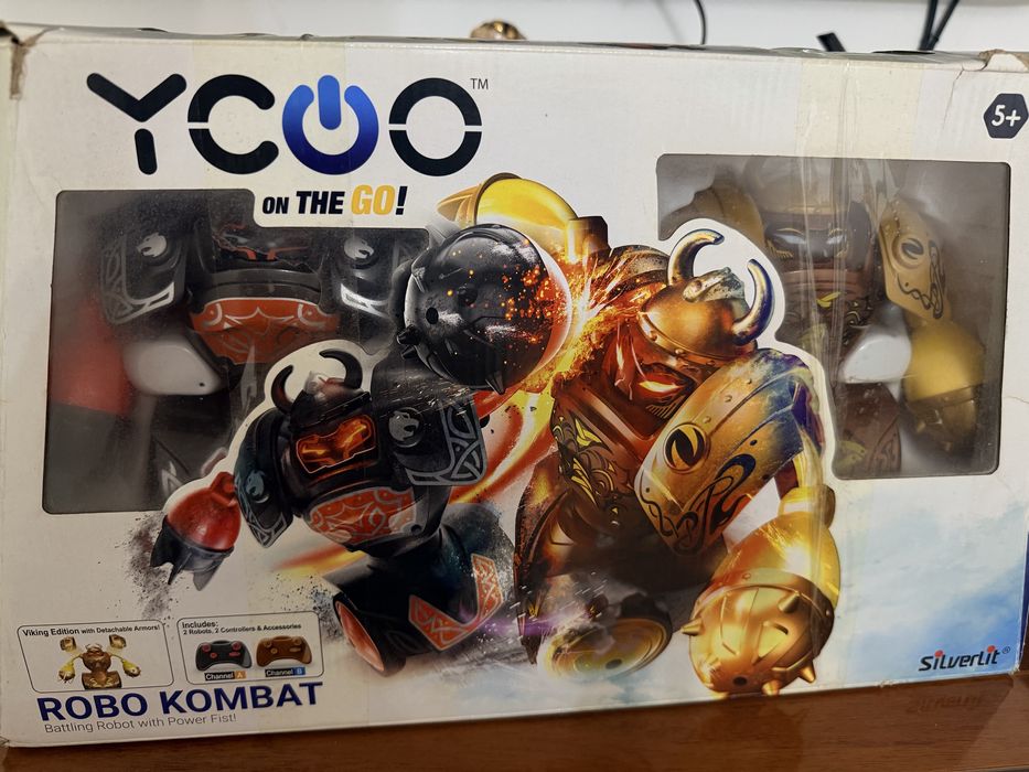 Набор боевых роботов Silverlit Robo Kombat Vikings