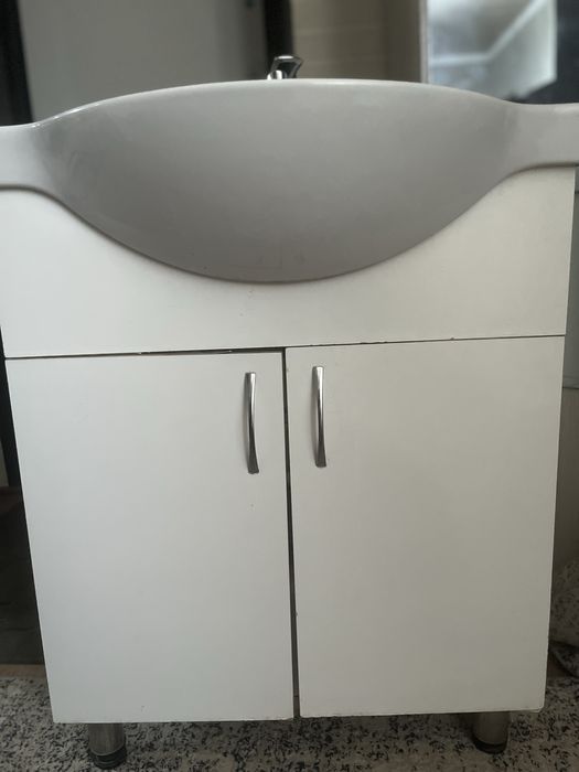 Продам шкаф  срочно