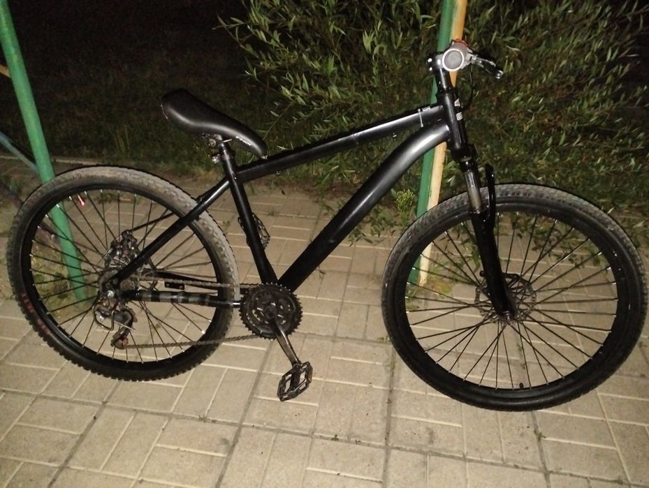 Продам велосипед Specialized Hardrock 26