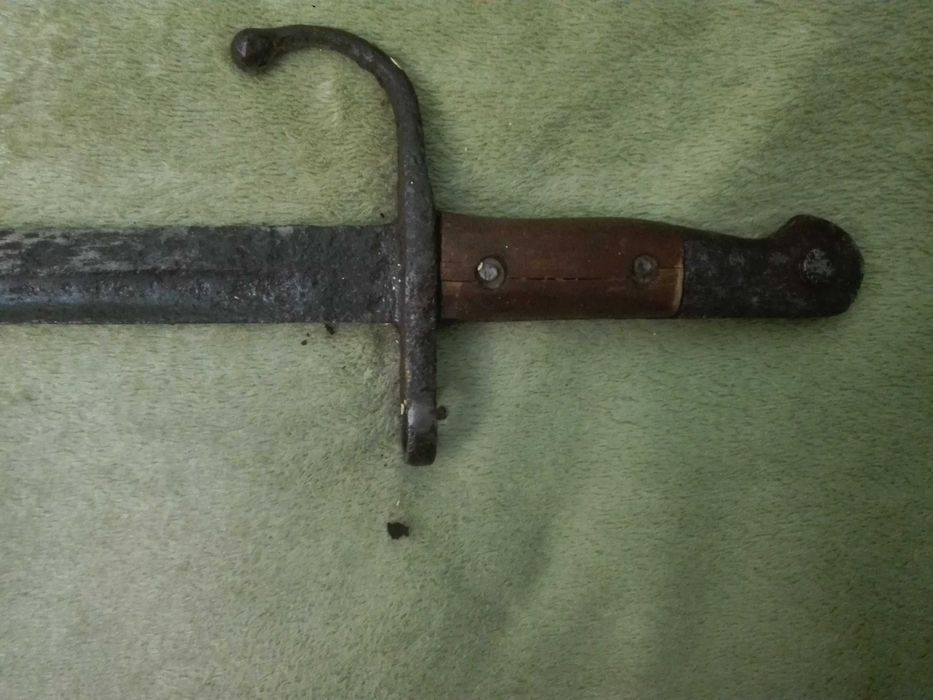 Стар щик от турски Маузер и туристически бастун..