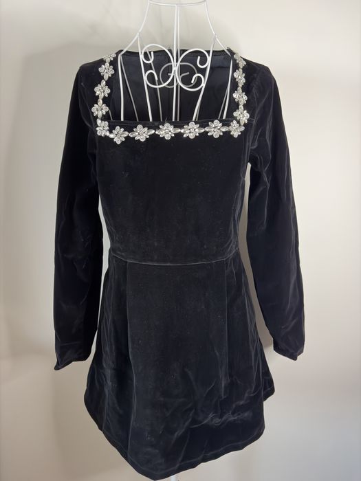 Дамски Официални Рокли Различни Модели