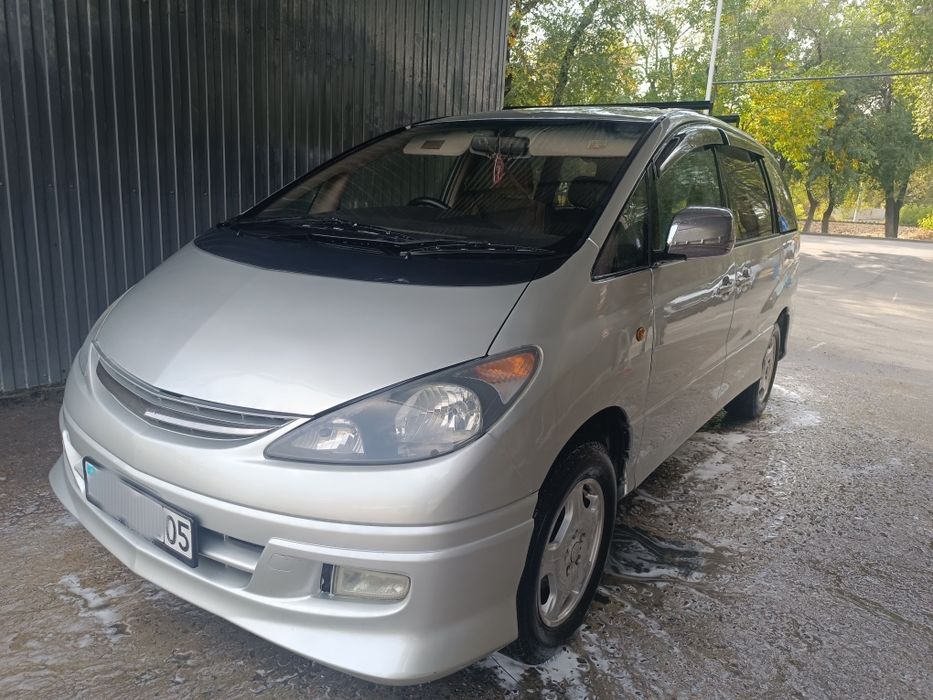 Продам. Tovota Estima