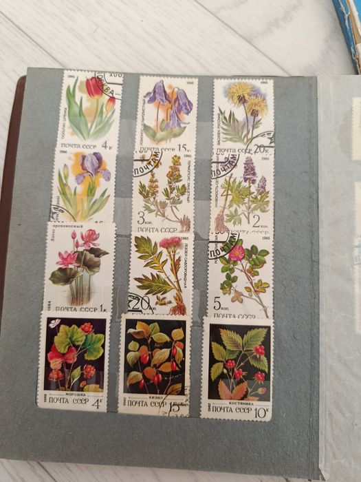 Продам марки которые на фото