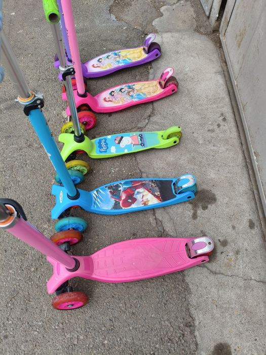 Детские  самокаты.