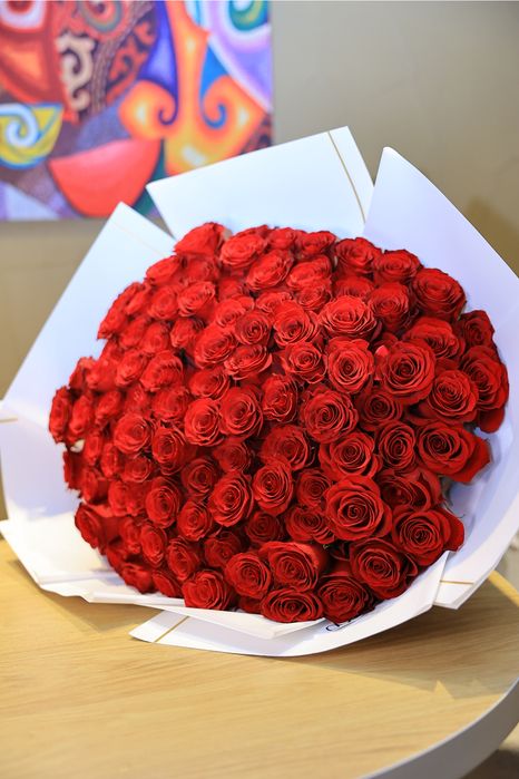 Цветы, Сығанақ 18, Glamour