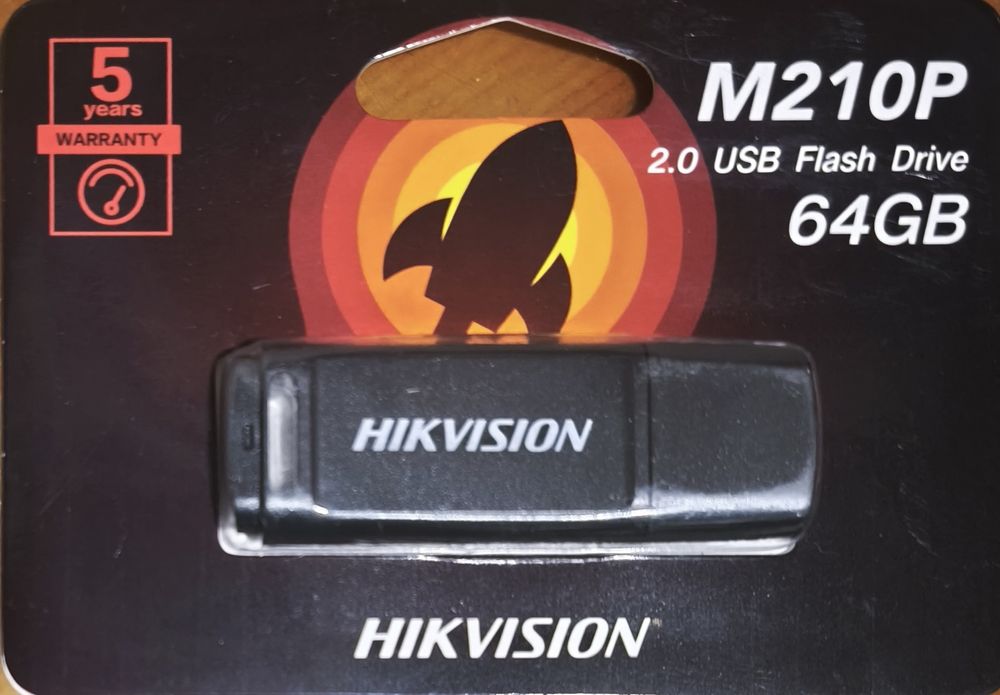 USB флешка 64 гб (новая)