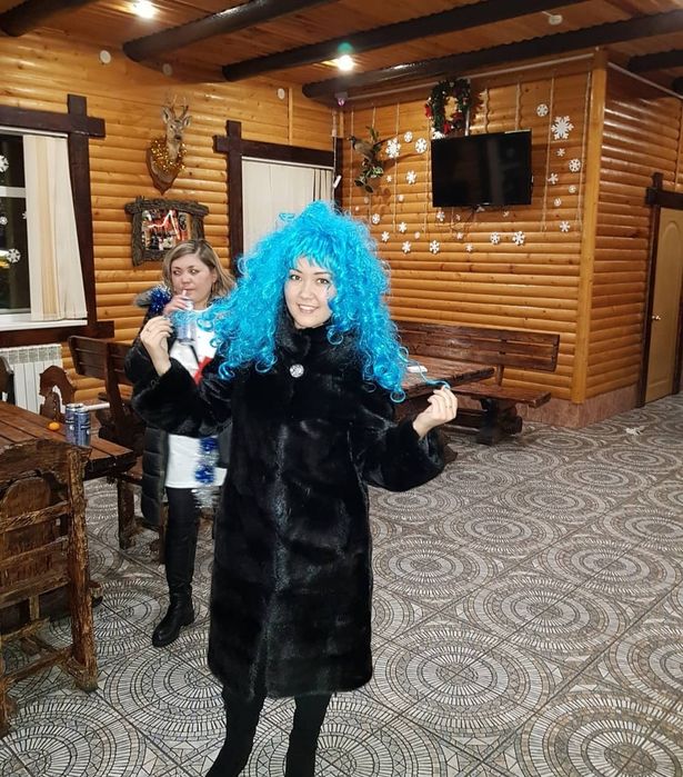 Продам норковую шубу