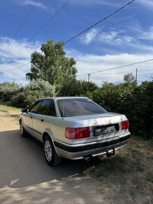 Продам ауди 80 б4