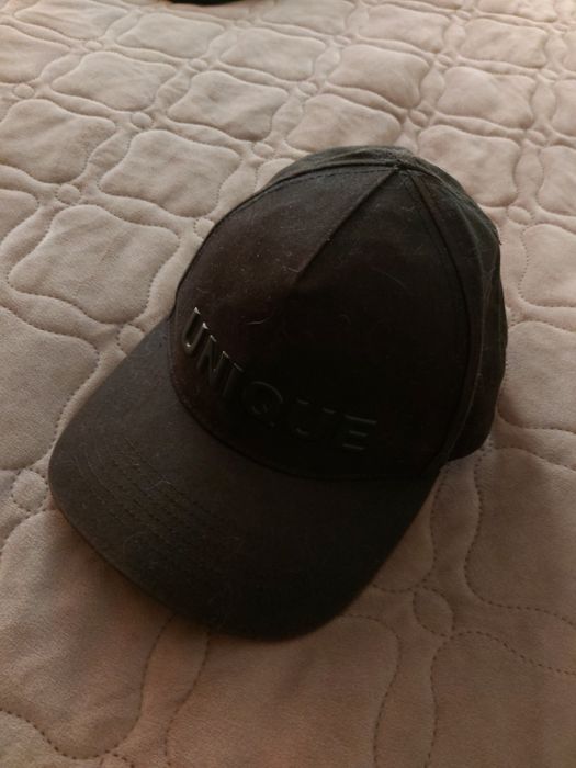 Кепки в хорошем состоянии