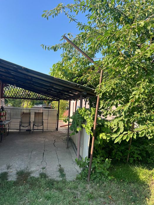 Vand casa Comuna Lunguletu Jud. Dambovita