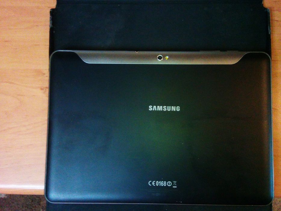 Продаю планшет Samsung оригинал 2 сим