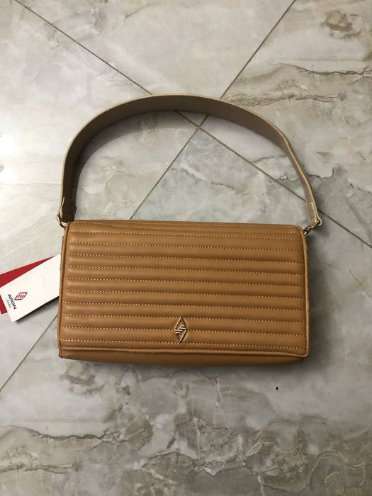 Продаю сумки и клатчи Турция