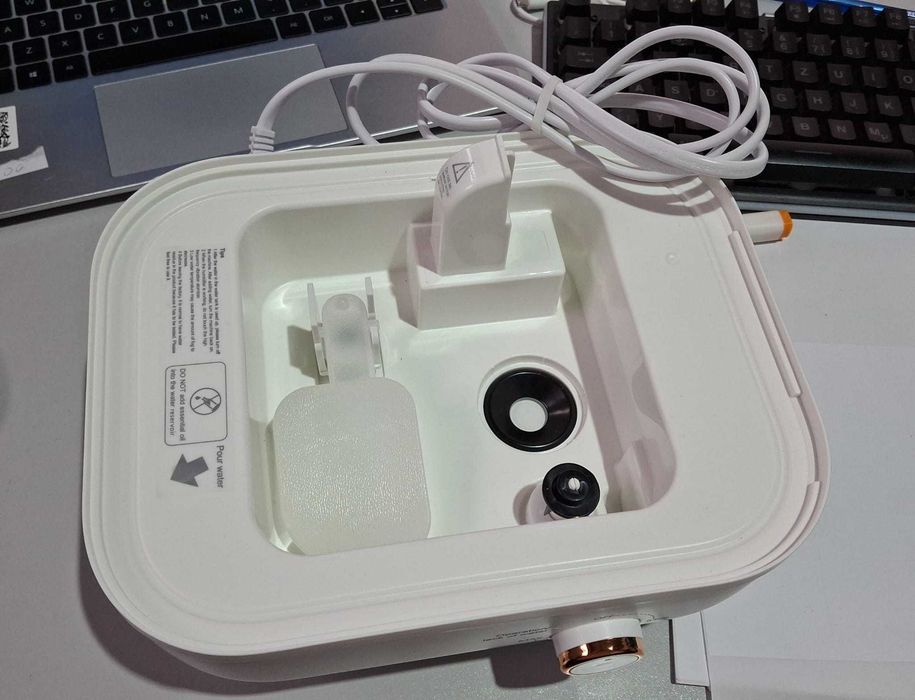 Umidificator Bear, 6L, silentios 28dB, alb