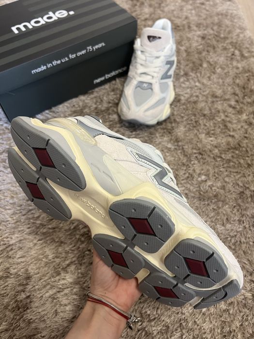 New Balance 9060 “LNY Collection Grey”