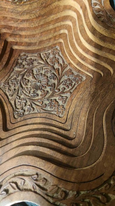 Индийски панер  с дърворезба сгъваем