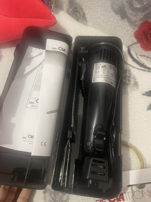 Cutit electric de bucatarie