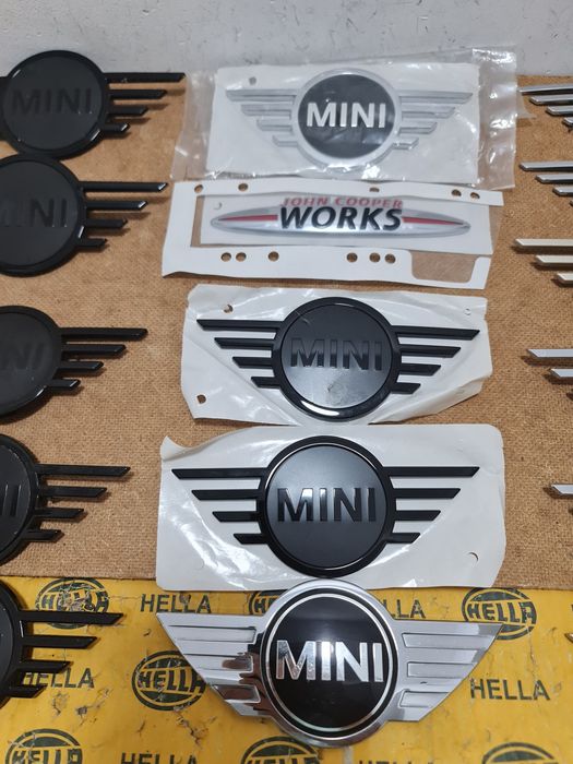 Sigla emblema capota Mini Cooper S One Country f55 f56 f57 f60 r60 r55 r56 JCW