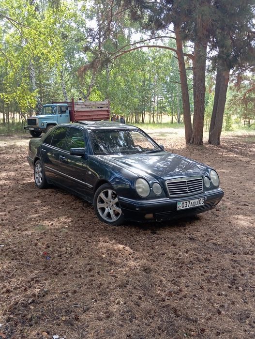 Продам мерседес бенсе 210