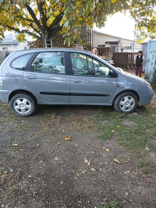 RENAULT Scenic 0 — imagine 2