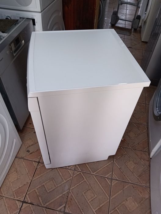 Свободно стояща съдомиялна Бош Bosch Made in Germany 2 години гаранция