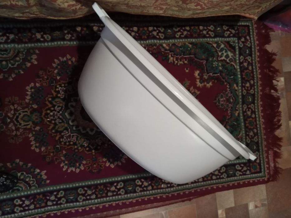 Продам тазик пластиковый