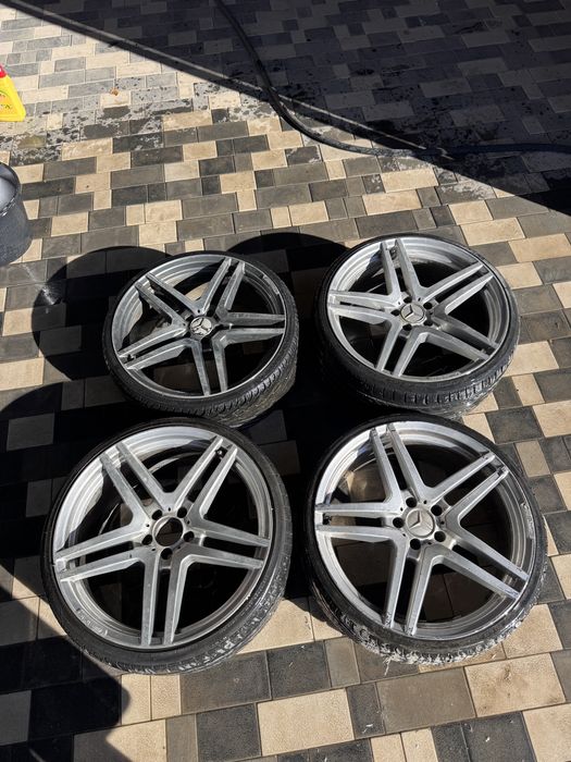 AMG  20 диски разноширокие