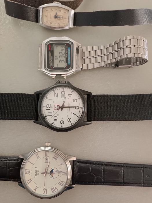 Часы разные,Мирабадский район.