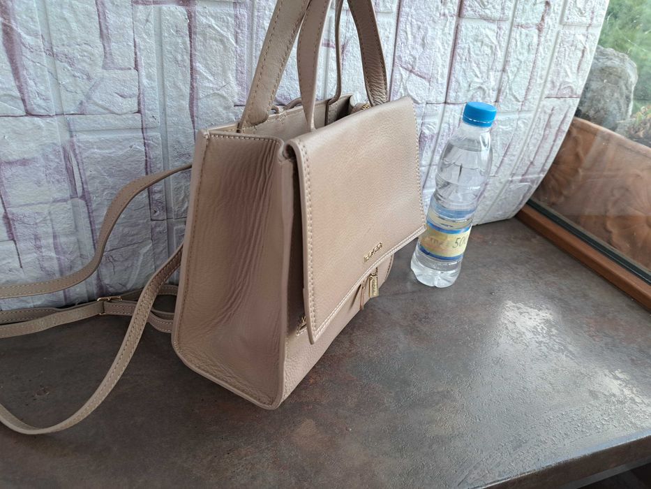 дамска чанта,ROSSI малка бежова раница-естествена кожа