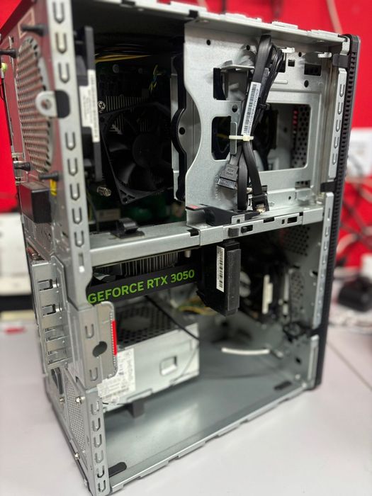 Vând unitate pc Lenovo