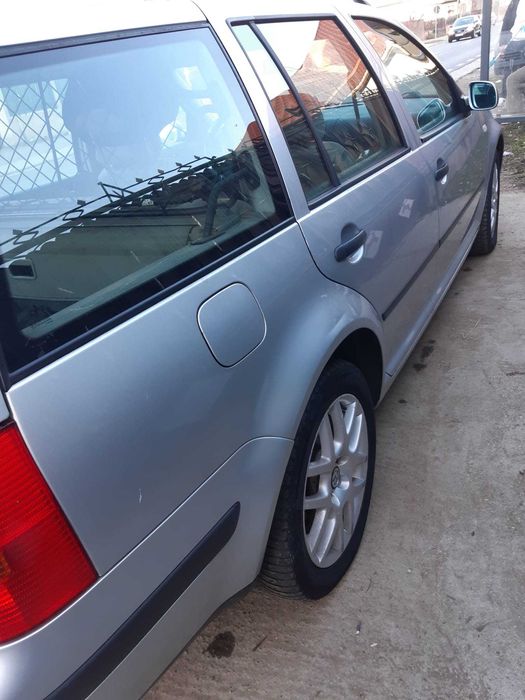 Vand golf 4 gaz benzina