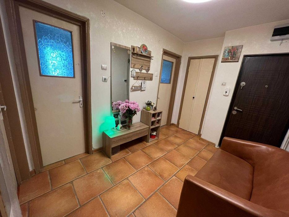 apartament 3 camere decomandat