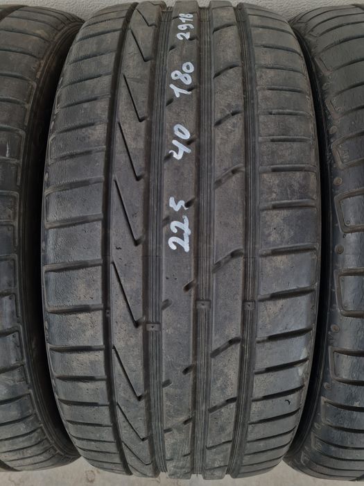 Летни гуми 4 броя Спорт П. HONAKOOK Ventus S1 Evo2 255 35 R18 225 40 R18 дот 2618