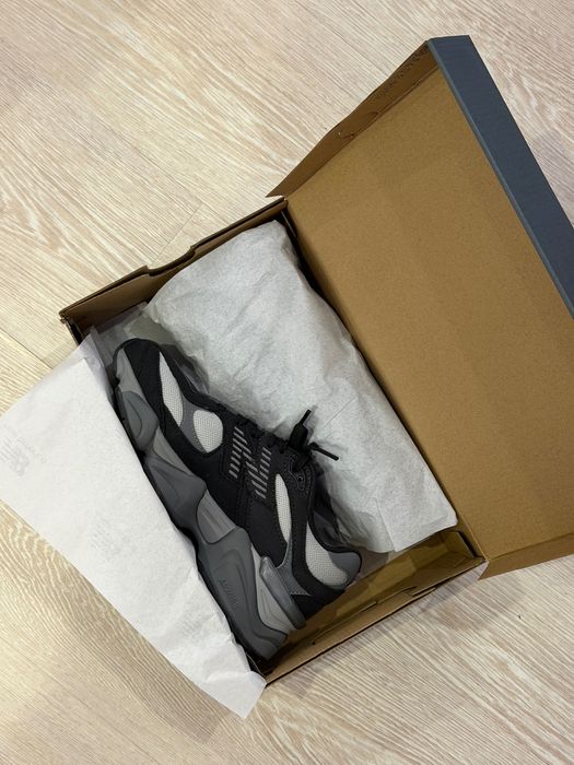 New Balance 9060 – черни
