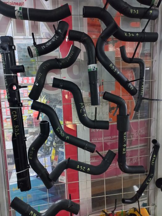 Патрубок радиатора