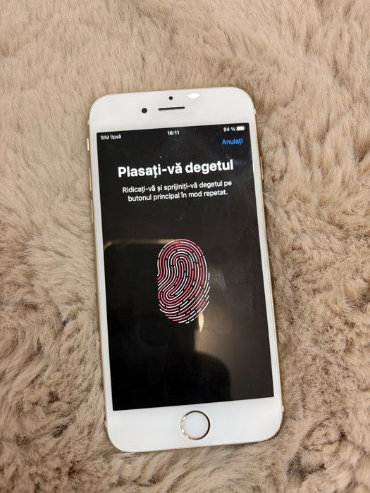 iPhone 6s Gold 64GB - baterie 90%