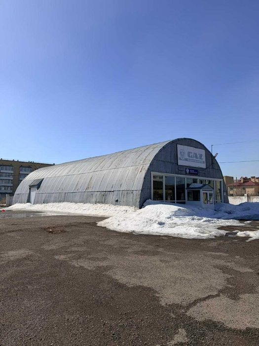 Теплый ангар размером 435 м2 и ангар размеров 395 м2