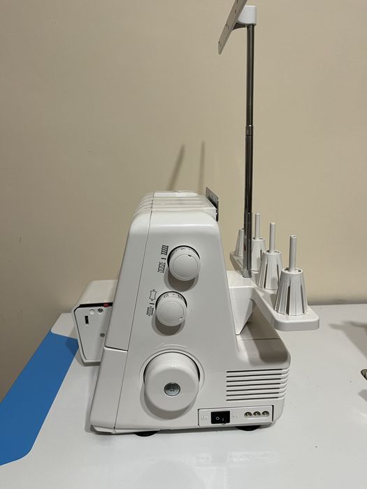 Оверлок Janome ML785