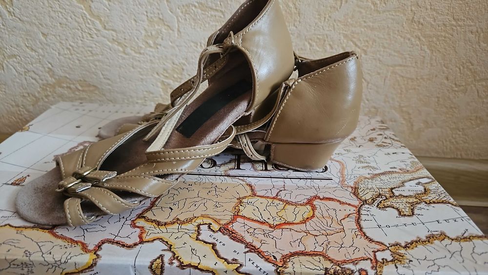 Туфли для танцев