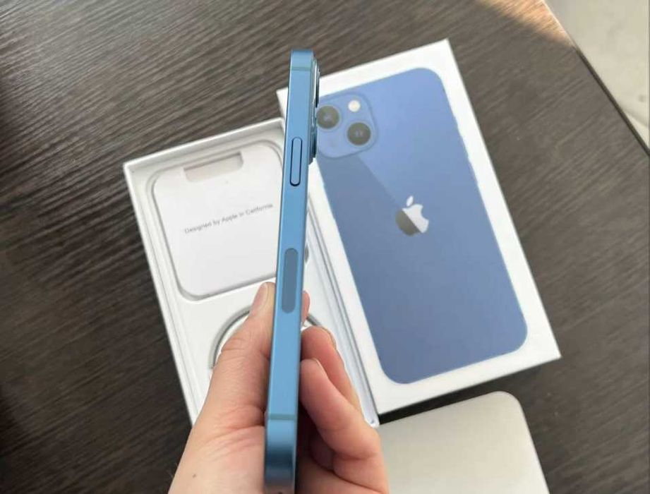 продам iPhone 13 128gb