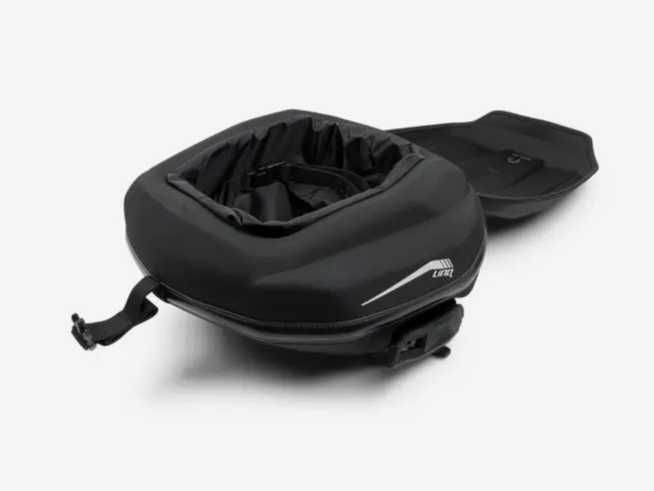 НОВ Заден Куфар Чанта за Ski-Doo Summit Freeride 800 850 LinQ 5.5 US Gal (21 L) SR Tunnel Bag