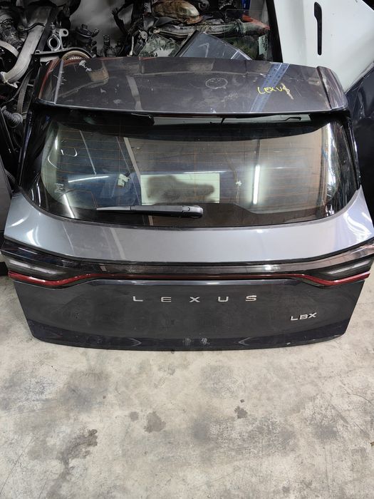 Багажник врата Lexus LBX 2025 / Лексус ЛБХ 2025г