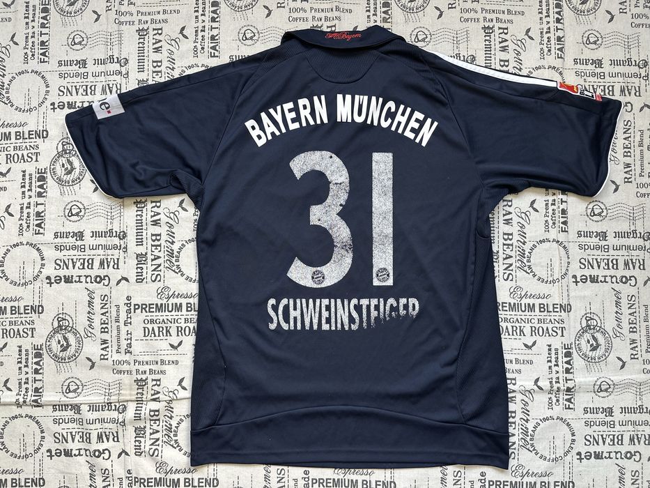 Adidas Bayern Munchen #32 Schweinsteiger original тениска.M