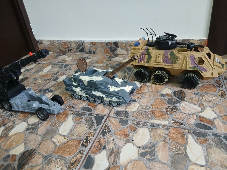 Jucarii Noriel masini Politie, elicopter SWAT, 2 pistoale si pusca