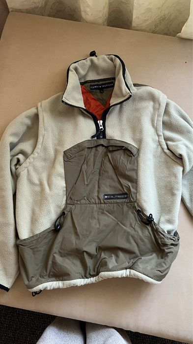 Jachetă Tommy Hilfiger