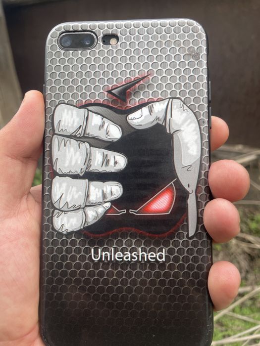 Продам Iphone 8plus