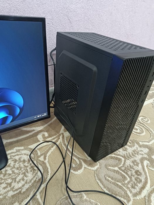 Продам компактный системный блок