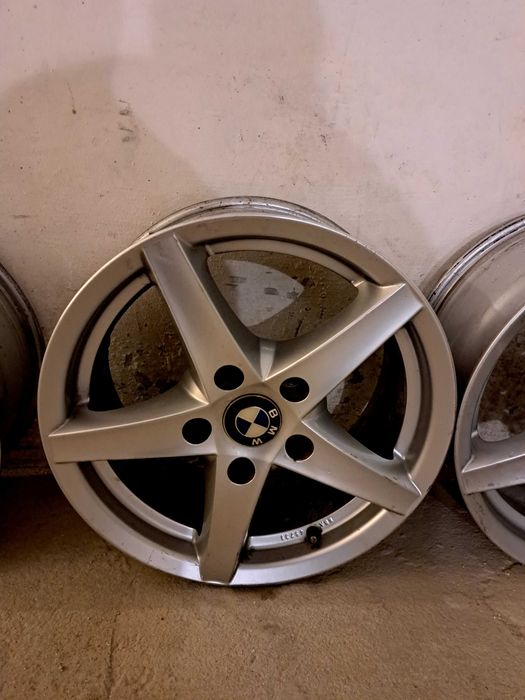 Джанти за Бмв 16",неразличими от НОВИ