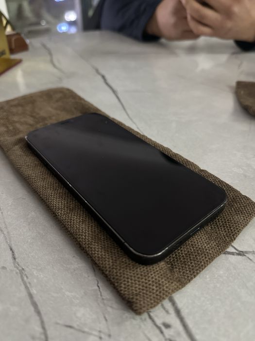 Продам IPHONE 12Pro